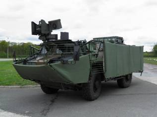 1, 2. �������� ������ FLEXFENCE,  Plasan Sasa Ltd FlexFence �� ���������� ������ Oshkosh Sandcat (M-LPV) � VAB &laquo;Ultima&raquo;.