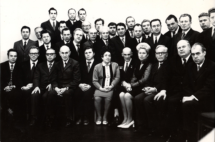 ���� �������� 70-� �����. ����� �������.
������ ��� : ___, �������� �.�.,�������� �.�., ��������� �.�., ������ �.�., ���������� �.�., ������� �.�.,  ���������� �.�., ���������� �.�., ���������� �.�., ������� �.�.
������ ���: ������ �..�., ����� .�.�., ��������� �.�., ����� �.�., ��������� �.�., ����������� �.�., ������� �.�., ������ �.�.,  ������������ �.�., ��������� �.�.,  ������� �.�., ������� �.�.,  ____, ������� �.�.
������ ���: ��������� �.�., ______,  �������� �.�., ____, ������������ _____, ����� , ������������ �.�.
