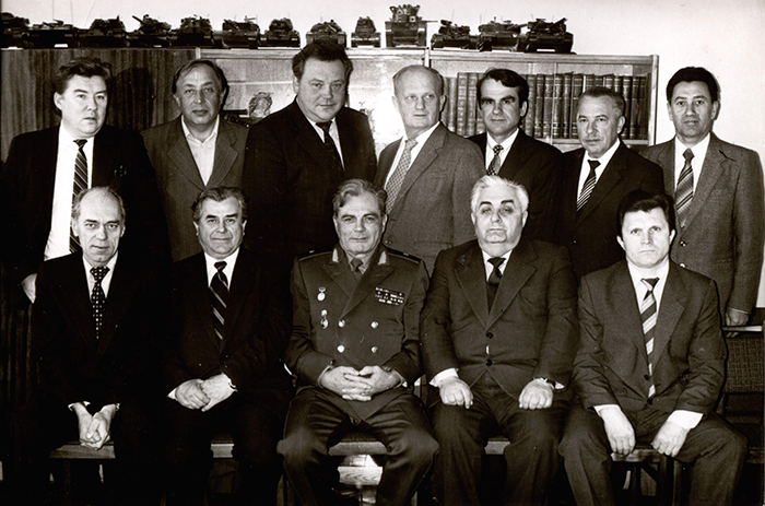 ������ ���:  ����� �������: �.�. �������, �.�. ������ (��������� ������� ����), �.�.�����, �.�. �������, �.�. ������ (��������� �������� ����).
������ ���: �.�. ������������, �.�. ������, �.�. �������, �.�. �����, �.�. ������ (������������ ��������), �.�. �����, �.� ������ (��������� ������ �������������� ��������������).


